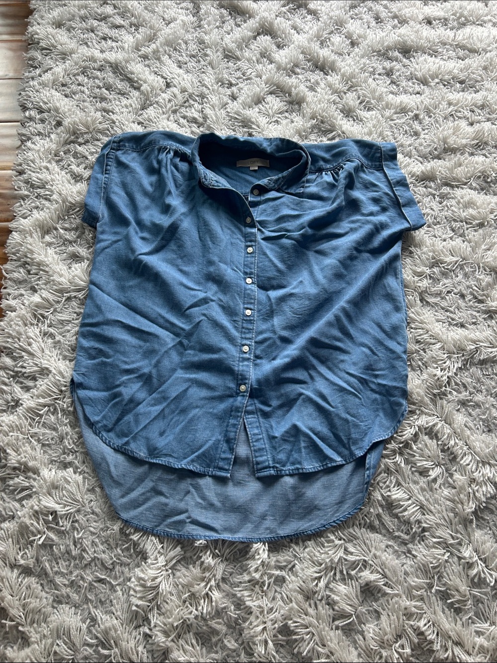 LOFT Blue Short-Sleeve Button Front Blouse